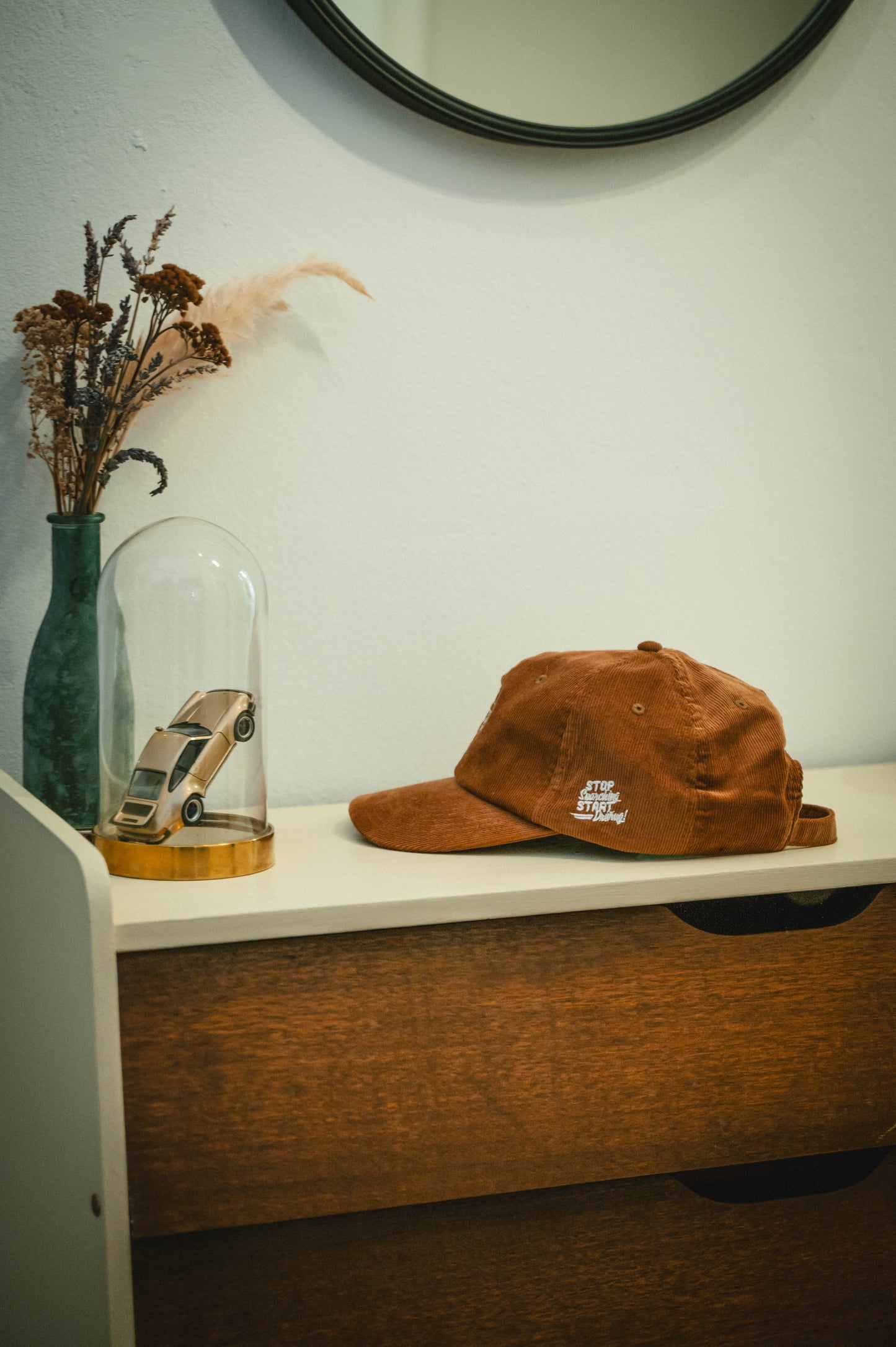 "Stop Searching - Start Driving" - Grundehrlich Cord Cap